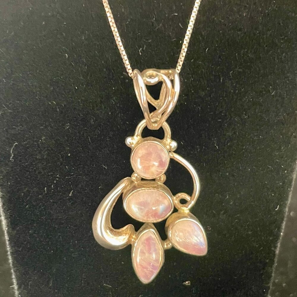 vintage 925 silver and moon stone necklace